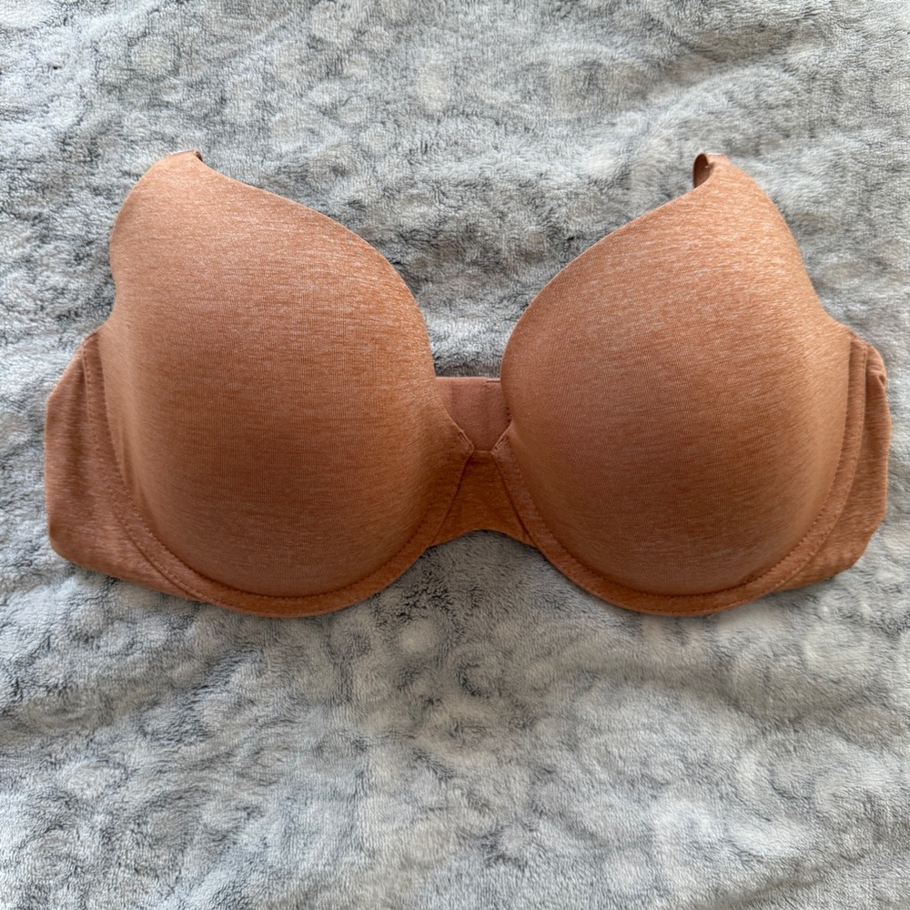 Victorias Secret Lightly Lined Demi Bra - Picture 7 of 8